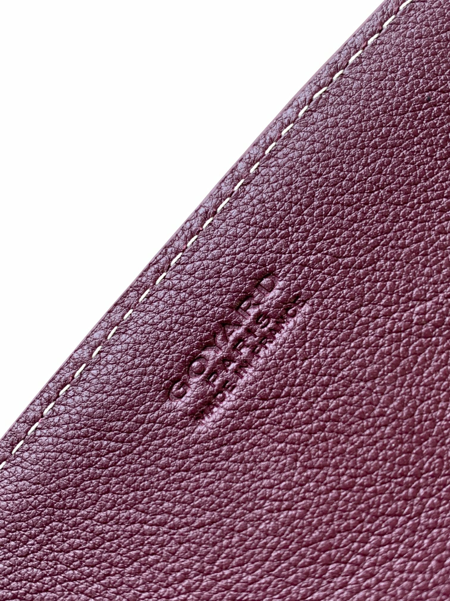 Rouette Structure PM Shoulder Bag In Burgundy